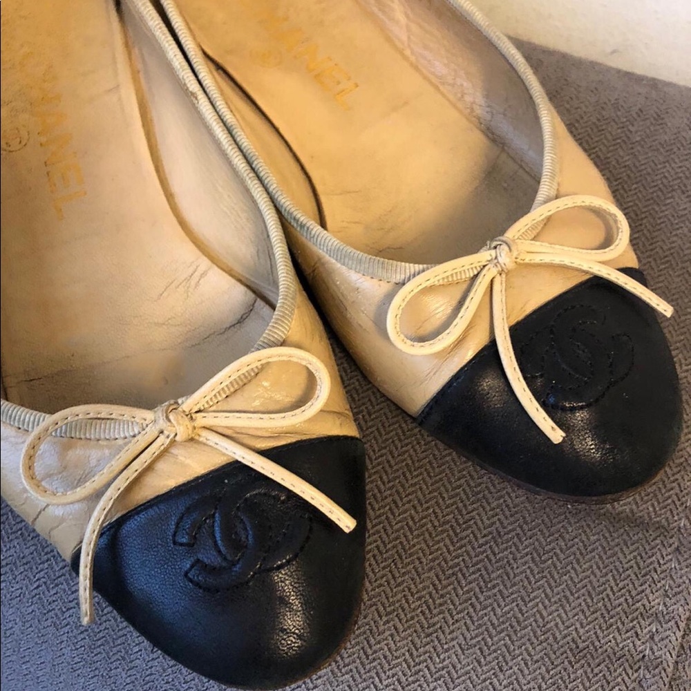 Chanel ballet flats
